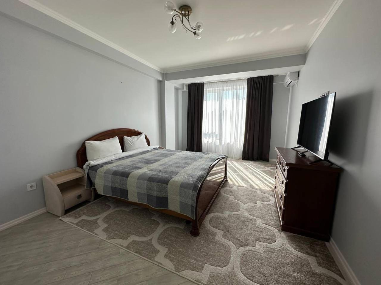 Airport Apartments Taxi Chisinau Exterior photo